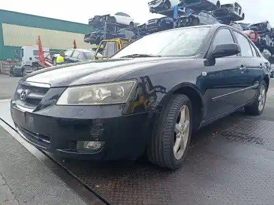 Veicolo di demolizione hyundai sonata (nf) 2.0 crdi comfort i dell'anno 2008 alimentato d4ea