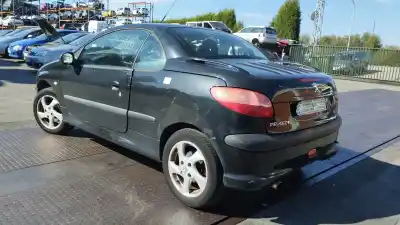Sloopvoertuig peugeot 206 cc cc van het jaar 2002 aangedreven nfutu5jp4