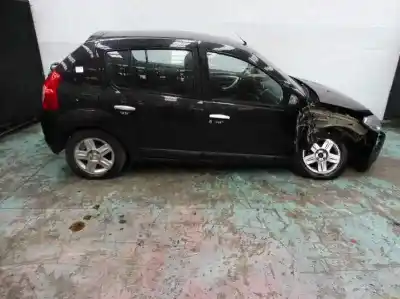 Veículo de Sucata DACIA SANDERO Laureate do ano 2009 alimentado D4F732