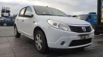 Sloopvoertuig dacia sandero laureate van het jaar 2010 aangedreven k9k 87