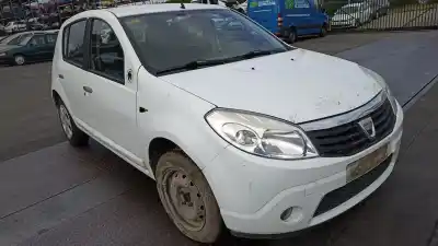 Veicolo di demolizione dacia sandero ambiance dell'anno 2012 alimentato k9k e8