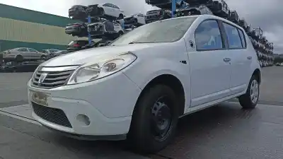 Veicolo di demolizione dacia sandero ambiance dell'anno 2012 alimentato k9k e8