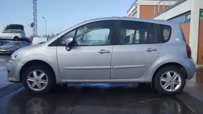 Здавання транспортного засобу RENAULT GRAND MODUS Authentique року 2008 потужний D4F784