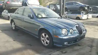 Scrapping Vehicle jaguar s-type 3.0 v6 24v cat of the year 2001 powered ajv6