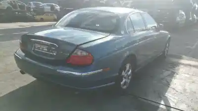 Scrapping Vehicle jaguar s-type 3.0 v6 24v cat of the year 2001 powered ajv6