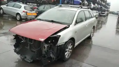 Veículo de Sucata toyota avensis wagon (t25) 2.0 d-4d executive do ano 2003 alimentado 1cdftv