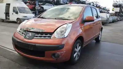 Véhicule à la ferraille nissan note (e11e) naru edition de l'année 2012 alimenté cr14