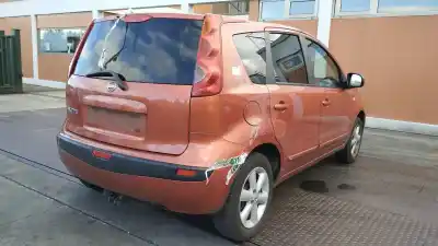 Véhicule à la ferraille nissan note (e11e) naru edition de l'année 2012 alimenté cr14