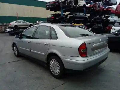 Sloopvoertuig CITROEN C5 BERLINA 2.0 HDi SX van het jaar 2001 aangedreven RHZDW10ATED
