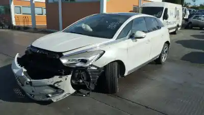 Veicolo di demolizione citroen ds5 style dell'anno 2016 alimentato ah02