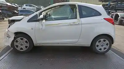 Здавання транспортного засобу ford ka (ccu) black edition року 2014 потужний 169a4000
