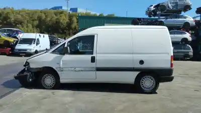 Утилизация автомобиля CITROEN JUMPY 2.0 Combi Confort (8/9 plazas) года 2007 питание RHX