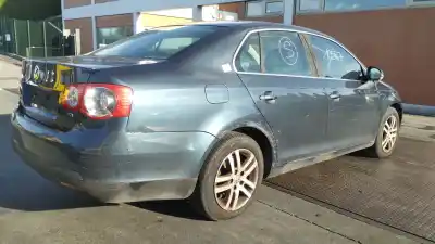 Здавання транспортного засобу volkswagen jetta (1k2) advance року 2007 потужний bxe