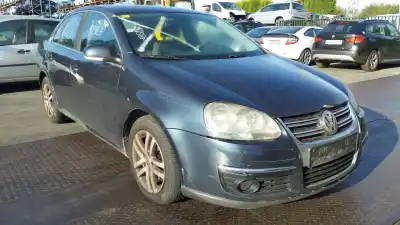 Здавання транспортного засобу volkswagen jetta (1k2) advance року 2007 потужний bxe