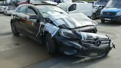 Verschrottungsfahrzeug mercedes                                           clase a (w176)                                                                                                                                                                                                                                             a 200 cdi (176.001)                                                                                                                                                                                                                                        des jahres 2022 angetrieben om651901