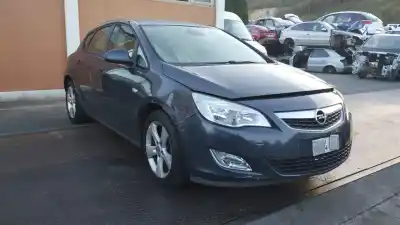 Здавання транспортного засобу opel astra j lim. cosmo року 2010 потужний a17dtr