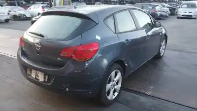 Здавання транспортного засобу opel astra j lim. cosmo року 2010 потужний a17dtr