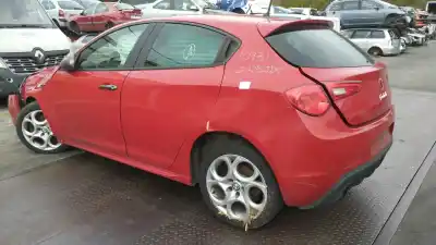 Здавання транспортного засобу alfa romeo giulietta (191) sprint року 2015 потужний 940b5000 Здавання транспортного засобу alfa romeo giulietta (191) sprint року 2015 потужний 940b5000