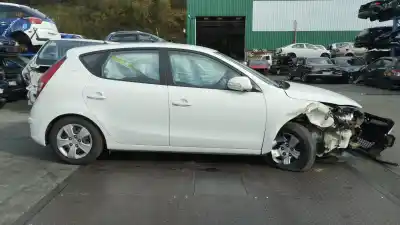 Scrapping Vehicle hyundai i30 comfort of the year 2009 powered g4fa