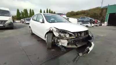 Scrapping Vehicle hyundai i30 comfort of the year 2009 powered g4fa