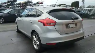 Veículo de Sucata ford focus turn. titanium do ano 2016 alimentado xwda