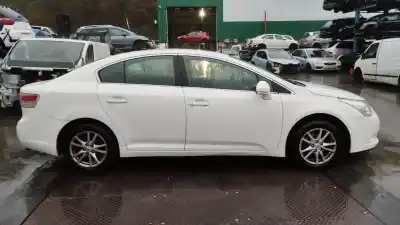 Veículo de Sucata toyota avensis (t27) 2.0 active do ano 2011 alimentado 1ad