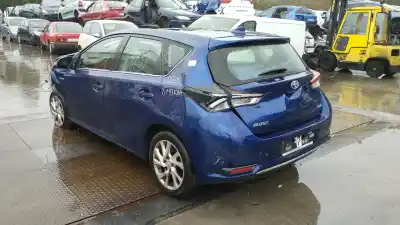 Scrapping Vehicle toyota auris (_e18_) 1.8 hybrid (zwe186_) of the year 2017 powered 2zr