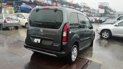 Vehicul casat citroen berlingo station wagon feel al anului 2017 alimentat bh01