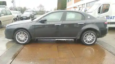 Здавання транспортного засобу alfa romeo                                         159 (140)                                                                                                                                                                                                                                                  2.0 jtdm 16v distinctive року 2009 потужний 939b3000