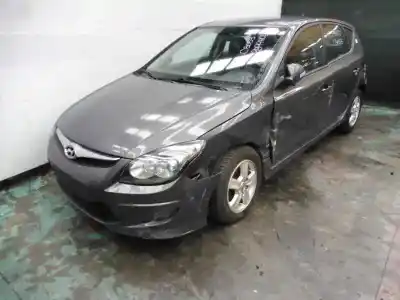 Vehicul casat hyundai i30 comfort al anului 2011 alimentat 