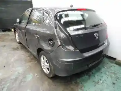 Vehicul casat hyundai i30 comfort al anului 2011 alimentat 