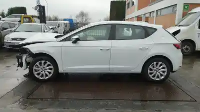 Здавання транспортного засобу seat leon (5f1) style року 2013 потужний cmba