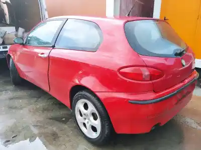 Veicolo di demolizione alfa romeo 147 (190) 1.6 16v cat dell'anno 2001 alimentato ar32104