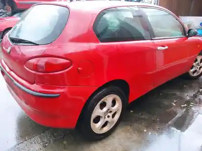 Veicolo di demolizione alfa romeo 147 (190) 1.6 16v cat dell'anno 2001 alimentato ar32104