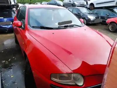 Veicolo di demolizione alfa romeo 147 (190) 1.6 16v cat dell'anno 2001 alimentato ar32104
