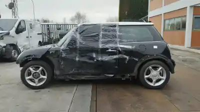 Vehicul casat bmw mini (r50,r53) cooper al anului 2004 alimentat w10b16a