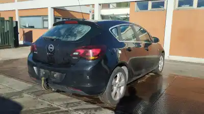 Здавання транспортного засобу opel astra j lim. cosmo року 2010 потужний a17dtr