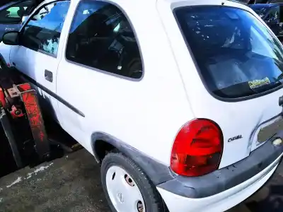 Veículo de Sucata opel                                               corsa b                                                                                                                                                                                                                                                    1.0 eco do ano 1999 alimentado x10xe