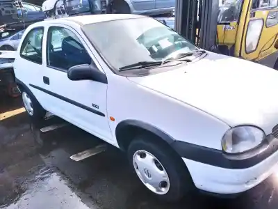 Veículo de Sucata opel                                               corsa b                                                                                                                                                                                                                                                    1.0 eco do ano 1999 alimentado x10xe