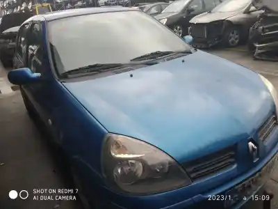 Veicolo di demolizione renault clio ii fase ii (b/cb0) authentique dell'anno 2005 alimentato d7f g7