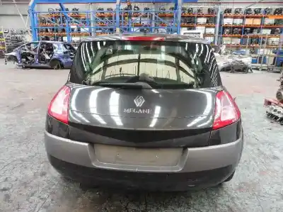 Veículo de Sucata renault megane ii berlina 3p confort authentique do ano 2003 alimentado k4m760