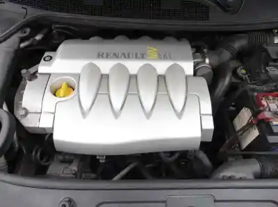 Veículo de Sucata renault megane ii berlina 3p confort authentique do ano 2003 alimentado k4m760