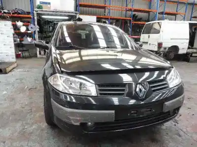 Veículo de Sucata renault megane ii berlina 3p confort authentique do ano 2003 alimentado k4m760