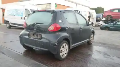 Здавання транспортного засобу toyota aygo (kgb/wnb) básico року 2006 потужний 1krfe