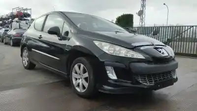 Veículo de Sucata peugeot 308 confort do ano 2008 alimentado 5fw