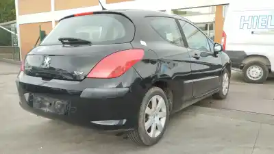 Veículo de Sucata peugeot 308 confort do ano 2008 alimentado 5fw