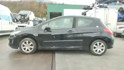 Veículo de Sucata peugeot 308 confort do ano 2008 alimentado 5fw