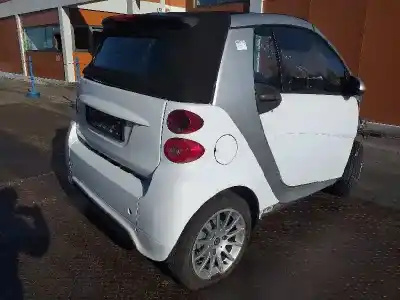 Veículo de Sucata smart cabrio fortwo cabrio mhd (52kw) (451.480) do ano 2012 alimentado 