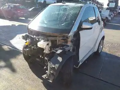 Veículo de Sucata smart cabrio fortwo cabrio mhd (52kw) (451.480) do ano 2012 alimentado 