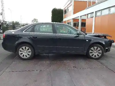 Sloopvoertuig AUDI                                               A4 BERLINA (8E)                                                                                                                                                                                                                                            1.9 TDI                                                                                                                                                                                                                                                    van het jaar 2006 aangedreven BRB